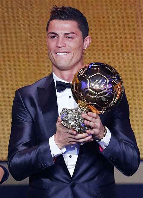 Ronaldo ballon d'or trophy